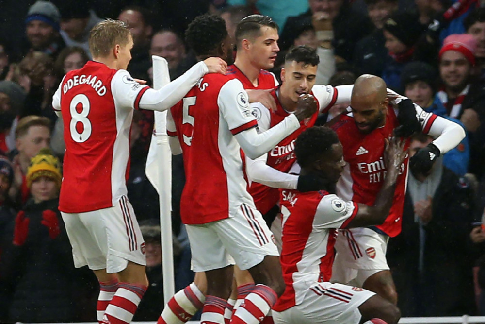 来自转会市场的报道：众所周知，皇家马德里的门将卢...（转会市场消息称：人尽皆知，皇马门将卢...）