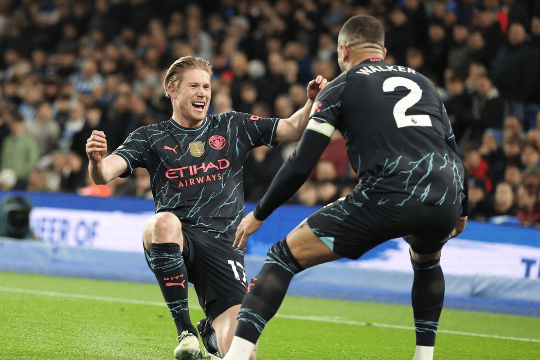 杰伦·约翰逊30+12+12助老鹰终结连败，首次连场三双（杰伦-约翰逊轰30+12+12助老鹰止颓，生涯首次连场三双）