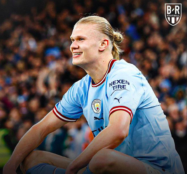 鲁尼认为梅西更优秀？C罗：我没意见，表达什么是他的自由（鲁尼称梅西更强？C罗回应：他有权表达，我不介意）