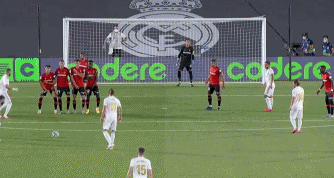 摩根预热C罗专访“加时赛”：特别节目将在北京时间明早7点30分播出（摩根预告C罗专访《加时赛》：特别节目将于北京时间明晨7：30播出）