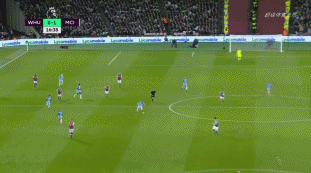 半场战报：美因茨0-0门兴格拉德巴赫（半场比分：美因茨与门兴格拉德巴赫0-0互交白卷）