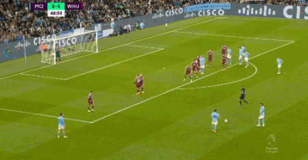 波媒：佛罗伦萨有意斯佩齐亚的波兰国脚维希涅夫斯基（波兰媒体称佛罗伦萨欲引进斯佩齐亚波兰国脚维希涅夫斯基）