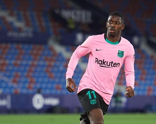 雷霆五连胜冲击季后赛（雷霆豪取五连胜，剑指季后赛）